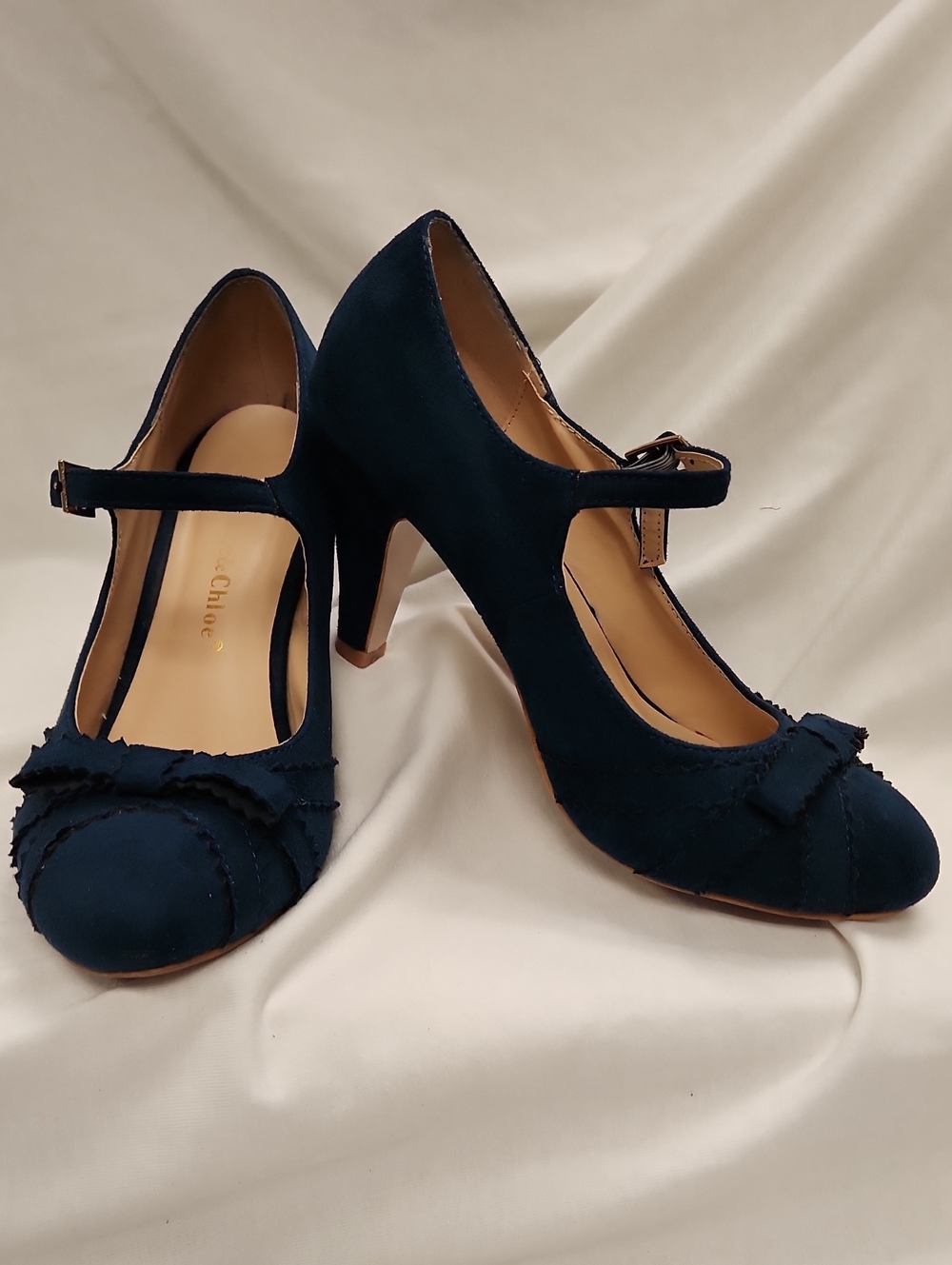 🦋 Navy Suede Mary Jane Heels With Bow Accent Sz 7